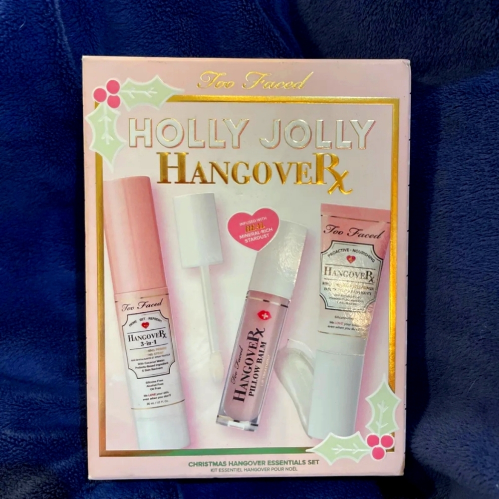 Brand new Too Faced Holly Jolly Hangover Set